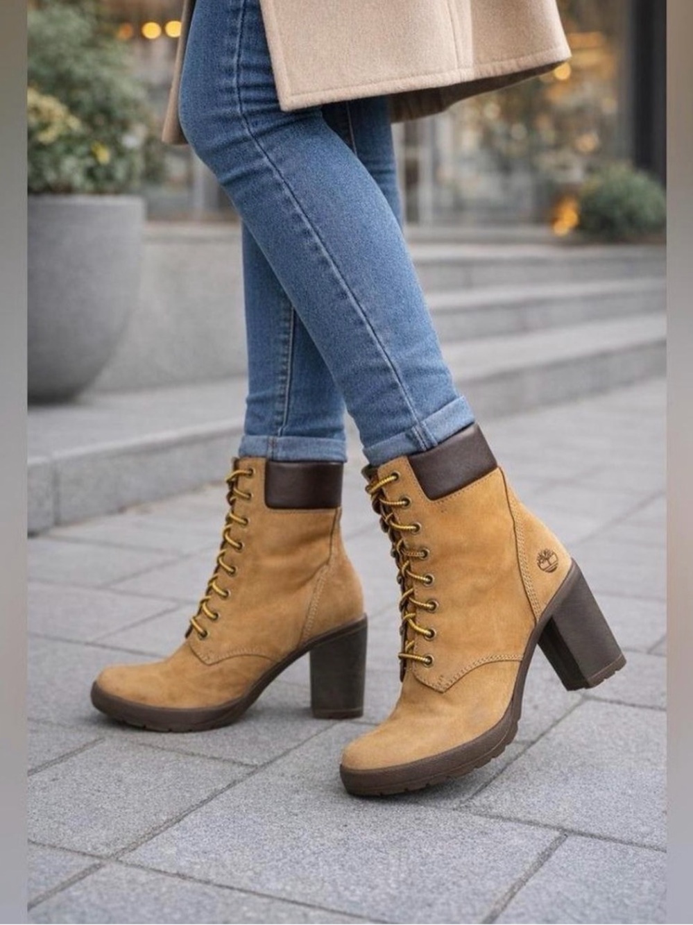 NEW!! Timberland Tan Suede Lace-Up Block Heel Ankle Bootstrap Sz 7.5
